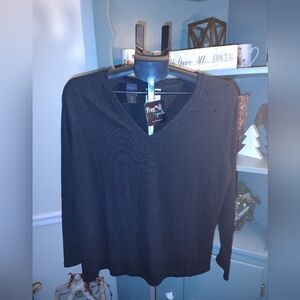Vocal Midnight Black V-Neck Blouse